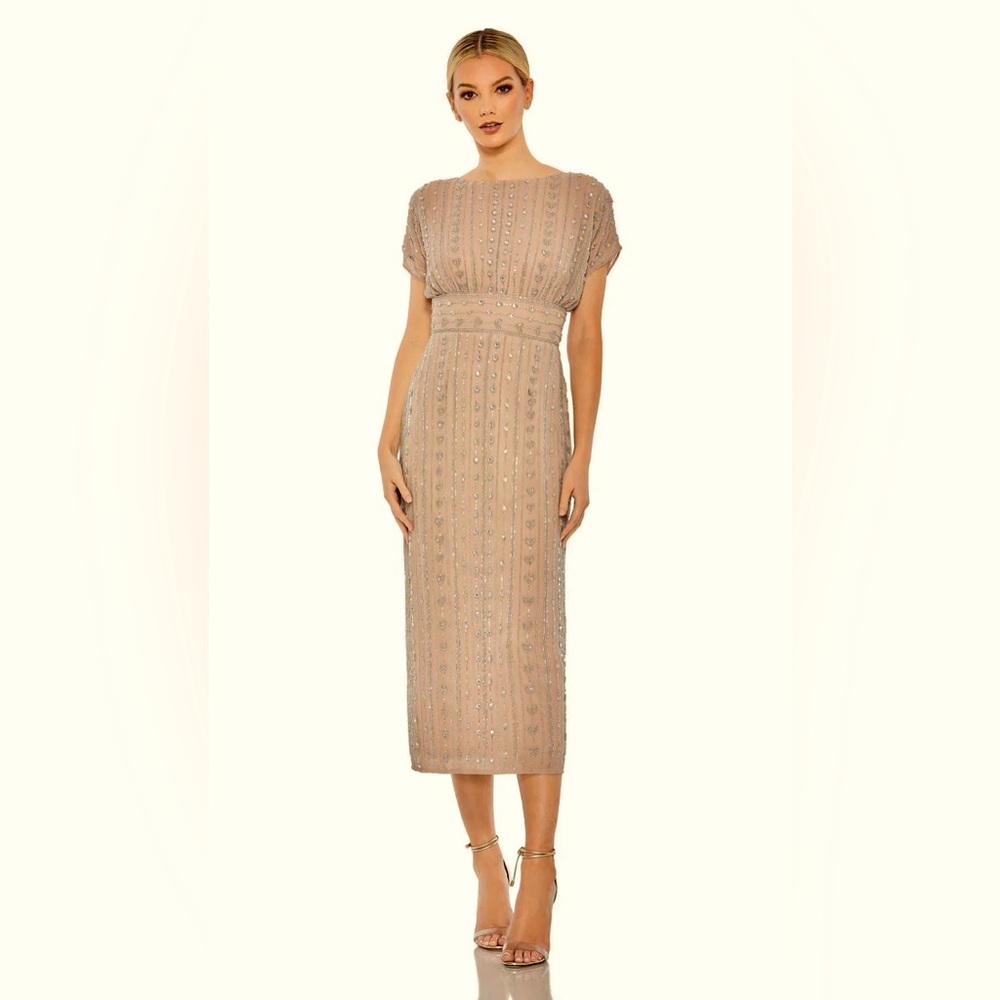 👗 NWT! Mac Duggal Beaded Cap Sleeve Column Dress